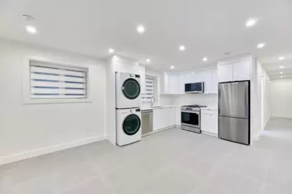 Aerial View of 806 Montroyal Boulevard, North Vancouver, BC