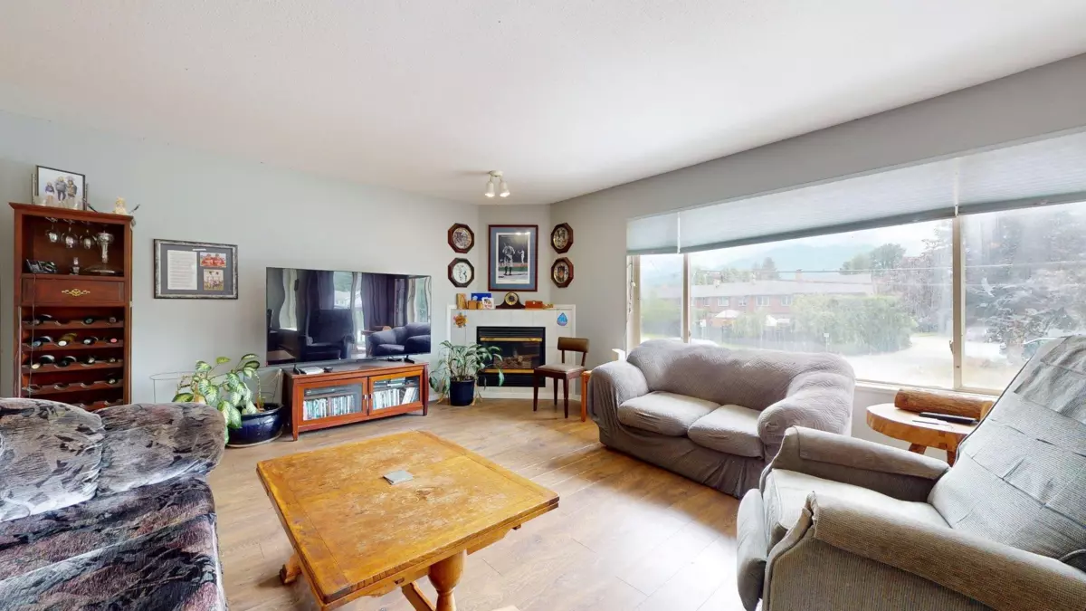 Living Room Photo of 1489 Judd Road, Squamish, BC