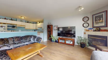 1489 Judd Road, Squamish, BC, Squamish — Half Duplex for sale