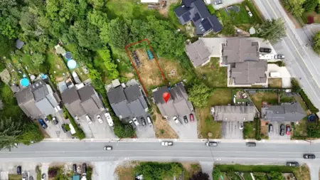 1489 Judd Road, Squamish, BC, Squamish — Half Duplex for sale