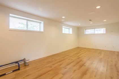 Basement Recreation Room Photo of 4810 Fairlawn Drive, Burnaby, BC