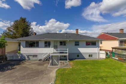 Hot Tub / Spa Photo of 4810 Fairlawn Drive, Burnaby, BC