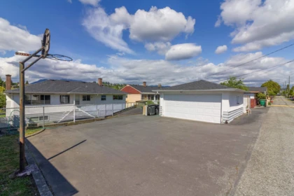 Outdoor Kitchen Photo of 4810 Fairlawn Drive, Burnaby, BC