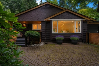 Aerial View of 4411 Stone Crescent, West Vancouver, BC
