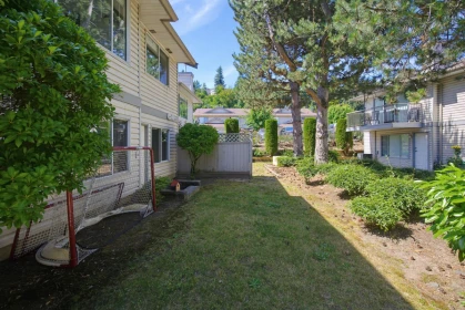 Swimming Pool Photo of 45 2023 Winfield Drive, Abbotsford, BC