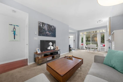 215 3600 Windcrest Drive, North Vancouver, BC, North Vancouver — Townhouse for sale