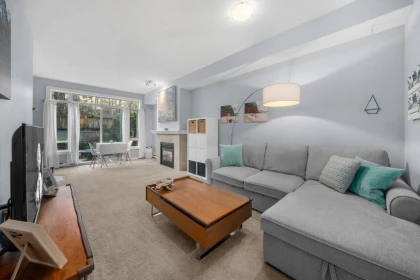 215 3600 Windcrest Drive, North Vancouver, BC, North Vancouver — Townhouse for sale