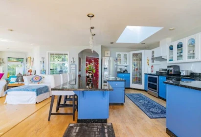 Dining Area Photo of 9127 Redrooffs Road, Halfmoon Bay, BC