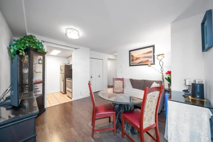 2303 1188 Howe Street, Vancouver, BC, Vancouver — Apartment/Condo for sale