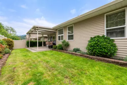 Swimming Pool Photo of 46581 Stoney Creek Drive, Sardis, BC