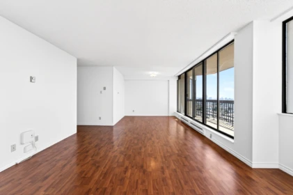 2105 6540 Burlington Avenue, Burnaby, BC, Burnaby — Apartment/Condo for sale