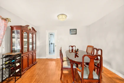 22637 Fraserbank Crescent, Richmond, BC, Richmond — Single Family Residence for sale
