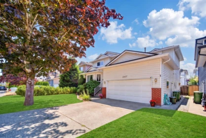 Swimming Pool Photo of 22637 Fraserbank Crescent, Richmond, BC