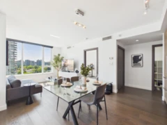 808 68 Smithe Street, Vancouver, BC