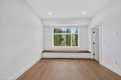 Mudroom Photo of 102 5642 144 St Street, Surrey, BC