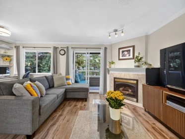 7 828 W 16th Street, North Vancouver, BC, North Vancouver — Townhouse for sale