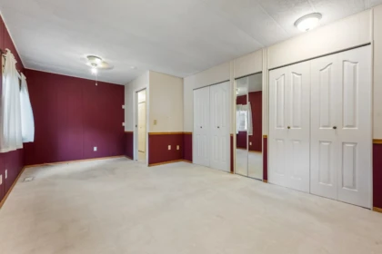 Hallway Photo of 14 46484 Chilliwack Lake Road, Chilliwack, BC