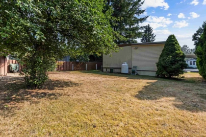 Hot Tub / Spa Photo of 14 46484 Chilliwack Lake Road, Chilliwack, BC