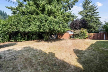 Swimming Pool Photo of 14 46484 Chilliwack Lake Road, Chilliwack, BC