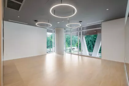 Hot Tub / Spa Photo of 1802 200 Klahanie Court, West Vancouver, BC