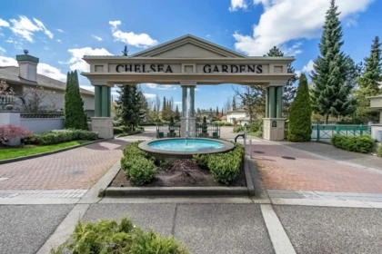 207 13860 70 Avenue, Surrey, BC, Surrey — Apartment/Condo for sale
