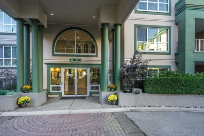 207 13860 70 Avenue, Surrey, BC, Surrey — Apartment/Condo for sale