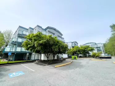 401 14885 100 Avenue, Surrey, BC, Surrey — Apartment/Condo for sale