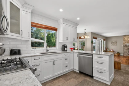 5860 188 Street, Surrey, BC, Surrey — Single Family Residence for sale