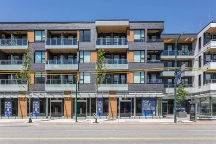Swimming Pool Photo of 407 2471 St. George Street, Vancouver, BC