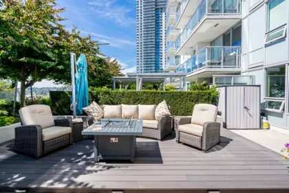 610 988 Quayside Drive, New Westminster, BC, New Westminster — Apartment/Condo for sale