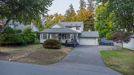 6096 Killarney Drive, Surrey, BC, Surrey — Single Family Residence for sale