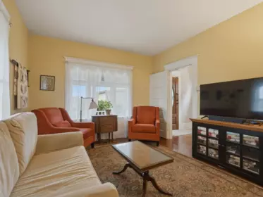Primary Bedroom Photo of 624 Colborne Street, New Westminster, BC