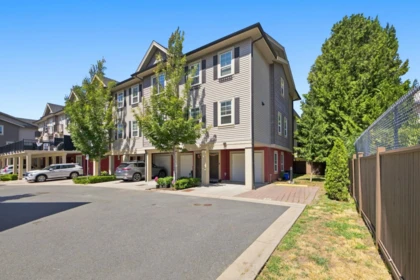19 2530 Janzen Street, Abbotsford, BC, Abbotsford — Townhouse for sale