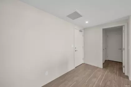 Laundry Room Photo of 3606 6383 Mckay Avenue, Burnaby, BC