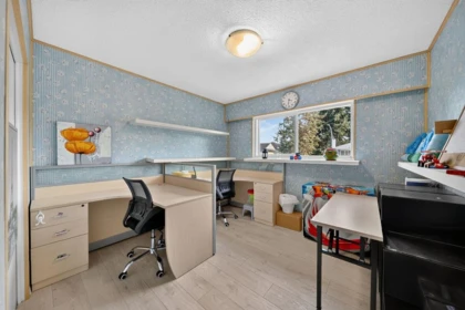 Kitchen Photo of 6071 Drewry Crescent, Richmond, BC