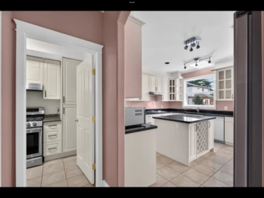 Breakfast Nook Photo of 4326 Rumble Street, Burnaby, BC