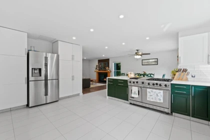 Kitchen Photo of 14605 Squamish Valley Road, Squamish, BC