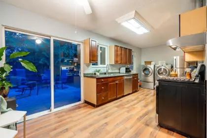 Breakfast Nook Photo of 2787 270b Street, Langley, BC