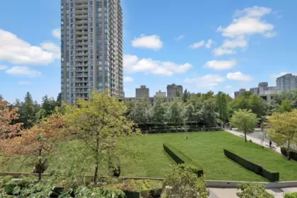 7138 Collier Street, Burnaby, BC, Burnaby — Apartment/Condo for sale