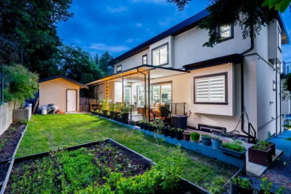 Hot Tub / Spa Photo of 10490 125a Street, Surrey, BC