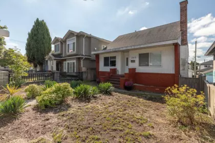Exterior Rear Photo of 380 E 58th Avenue, Vancouver, BC