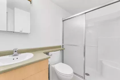 Office / Den Photo of 103 108 W Esplanade, North Vancouver, BC