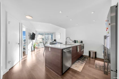Breakfast Nook Photo of 716 3557 Sawmill Crescent, Vancouver, BC