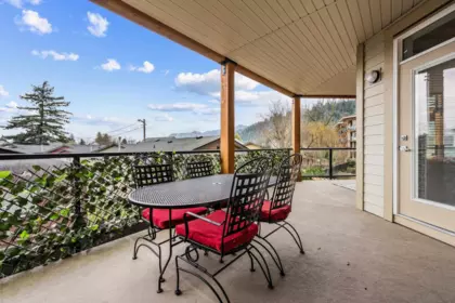 210 45754 Keith Wilson Road, Chilliwack, BC, Chilliwack — Apartment/Condo for sale