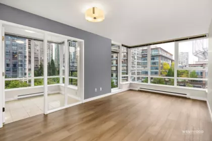 Family Room Photo of 808 939 Expo Boulevard, Vancouver, BC