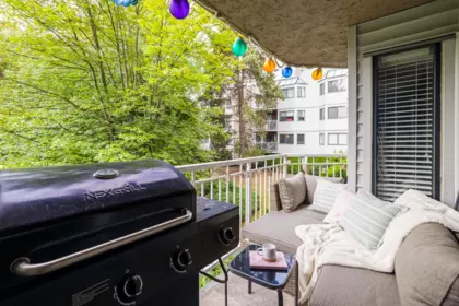 113 9620 Manchester Drive, Burnaby, BC, Burnaby — Apartment/Condo for sale