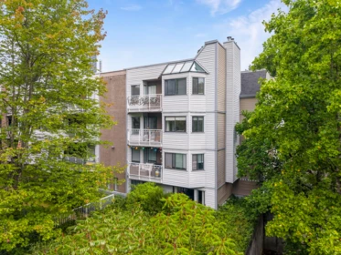 Outdoor Deck Photo of 113 9620 Manchester Drive, Burnaby, BC
