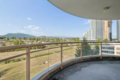 801 4425 Halifax Street, Burnaby, BC, Burnaby — Apartment/Condo for sale