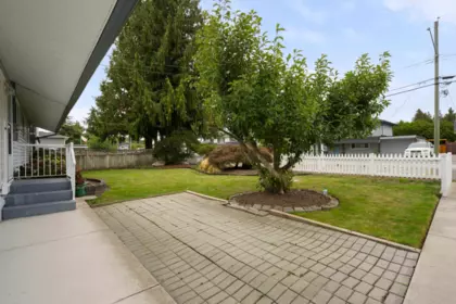 Family Room Photo of 4872 58 Street, Delta, BC