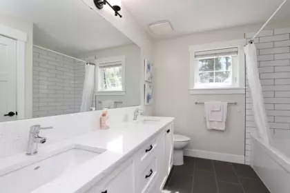 Basement Recreation Room Photo of 43306 Creekside Circle, Lindell Beach, BC